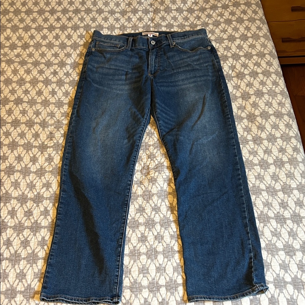 Lucky Brand Men's Relaxed Jeans in Blue